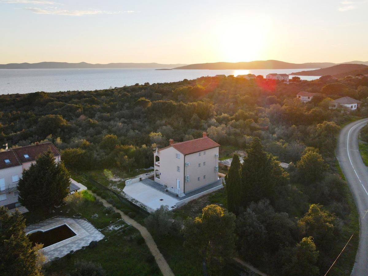 Agava Lägenhet Ugljan Exteriör bild